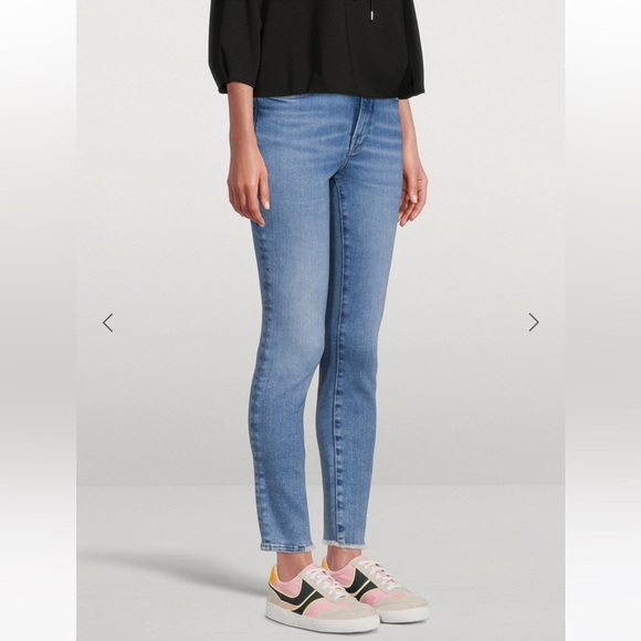 Good American blue Good Legs Skinny Jeans with step hem - size 4 / 27” - Picture 2 of 8